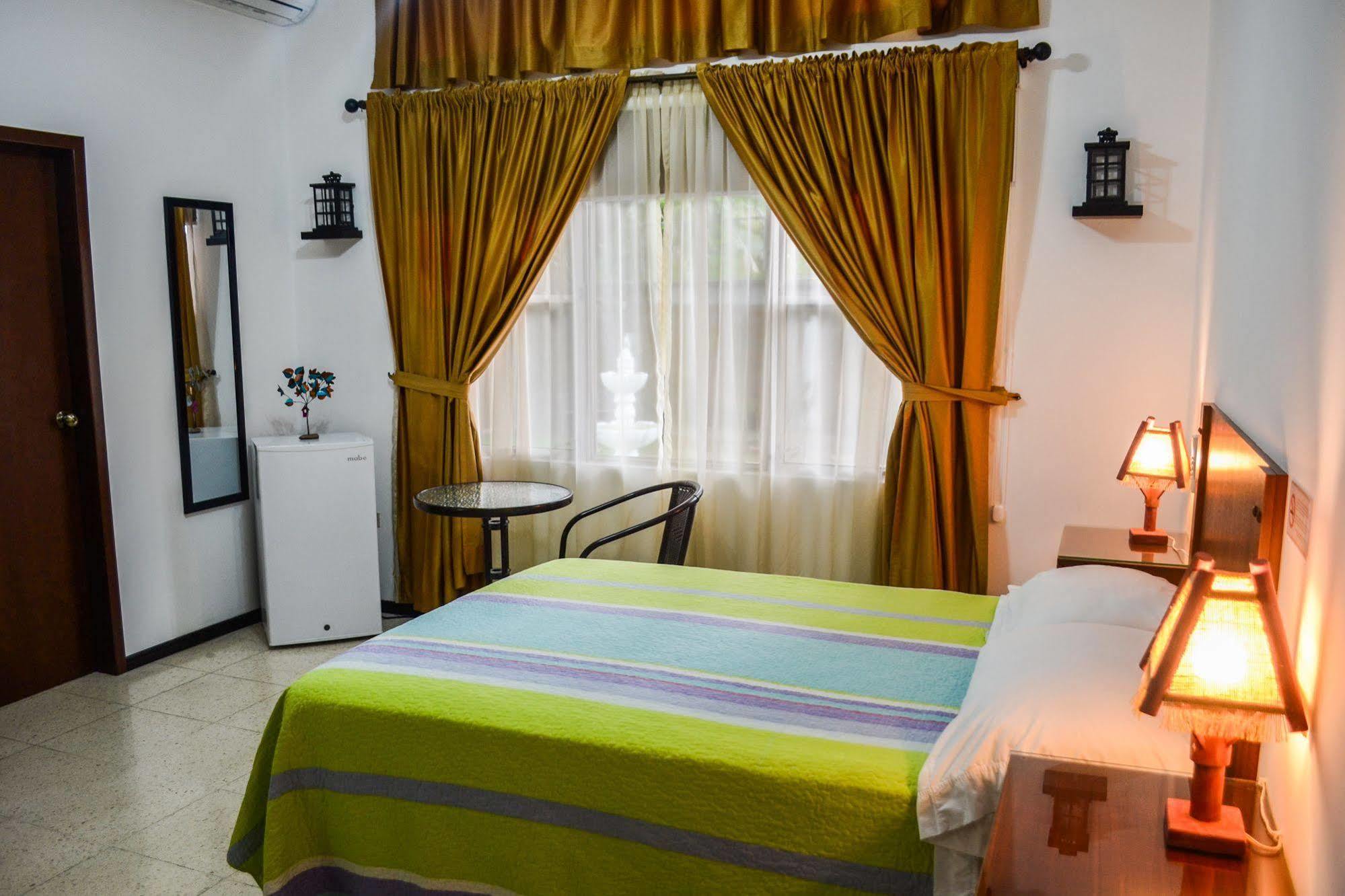 Hotel Boutique El Escalon Guayaquil Ngoại thất bức ảnh